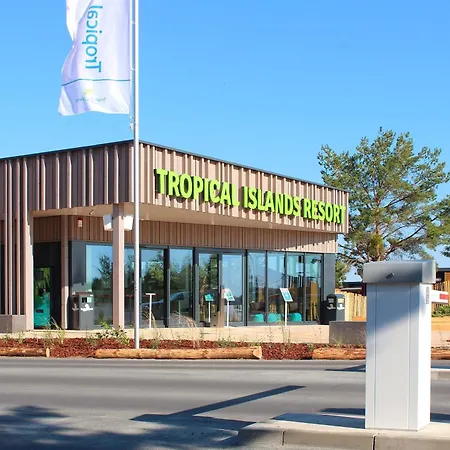 Tropical Islands Tatil Evi