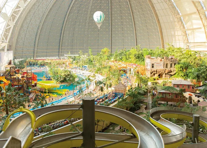 Tropical Islands Tatil Evi *